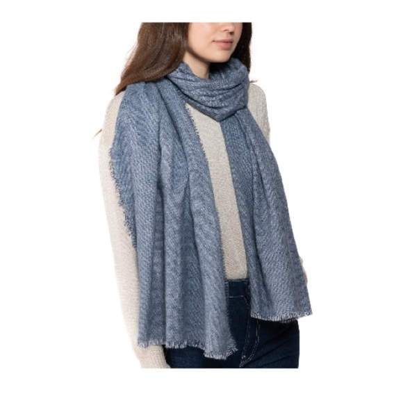 INC International Concepts Women's Two-Tone Shine Wrap Scarf Navy New - Picture 2 of 4